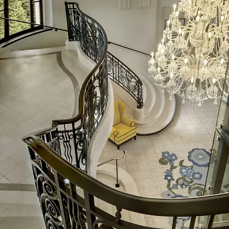 Royal Hotel Évian-les-Bains
